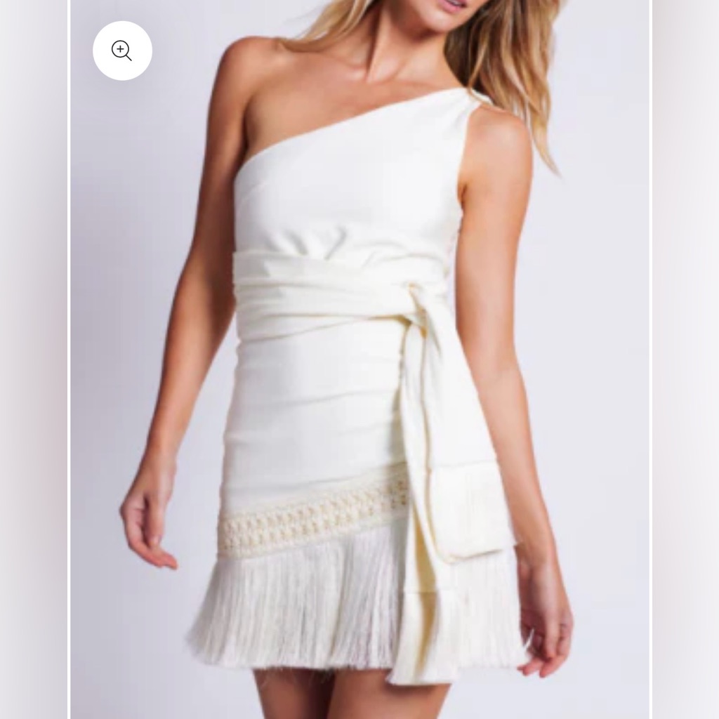 Patbo Cream Textured Garment